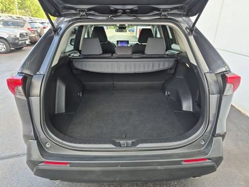 Certified 2025 Toyota RAV4 XLE AWD/4WD image 17