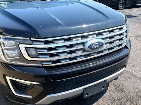 Used 2021 Ford Expedition Limited AWD/4WD image 5