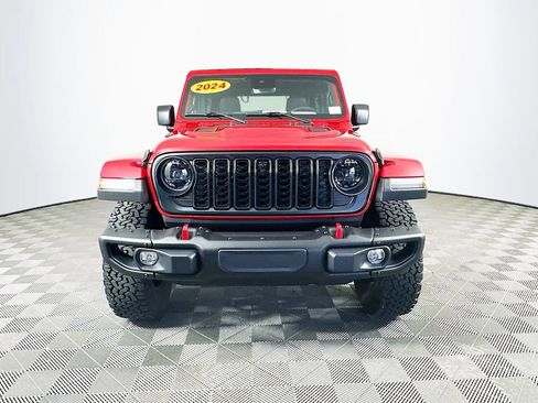 Certified 2024 Jeep Wrangler Rubicon image 4