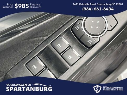 Used 2024 Ford Escape ST-Line image 17