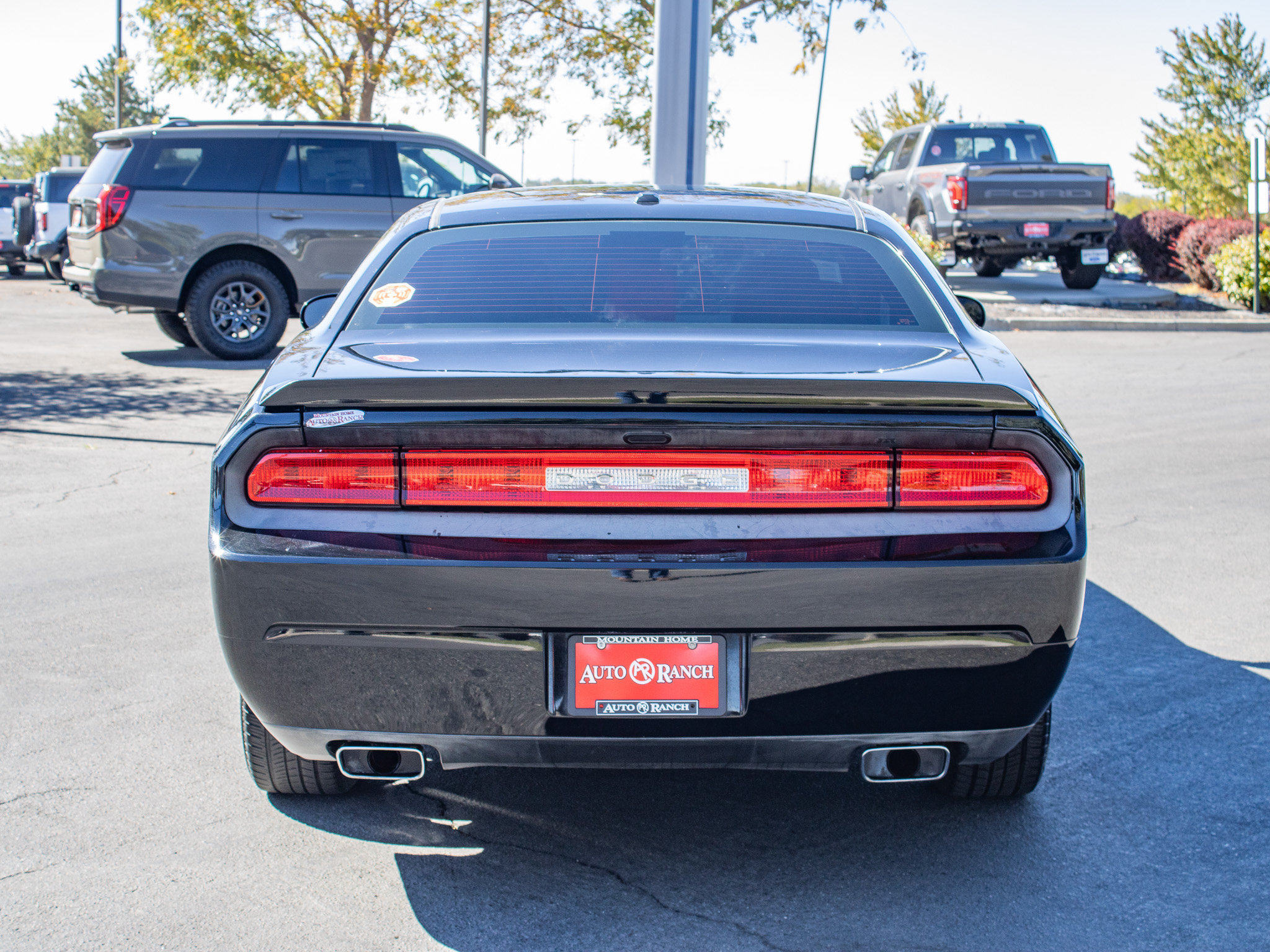Used 2014 Dodge Challenger R/T RWD image 7