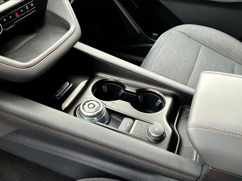 Certified 2025 Ford Explorer Active image 16