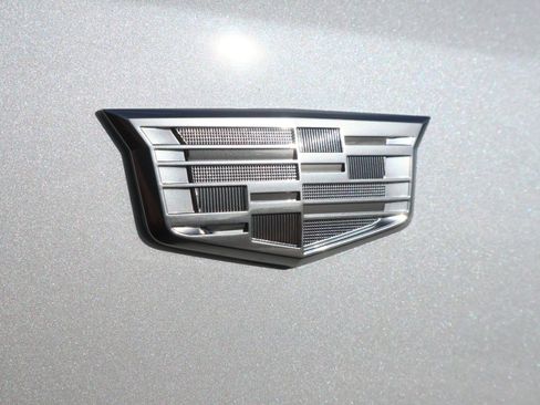 Used 2021 Cadillac XT5 Premium Luxury image 32