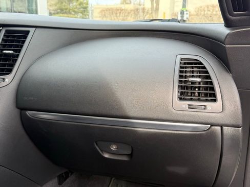 Used 2017 INFINITI QX70 AWD w/ Premium Package image 30