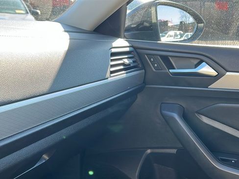 Used 2020 Volkswagen Jetta S FWD image 18
