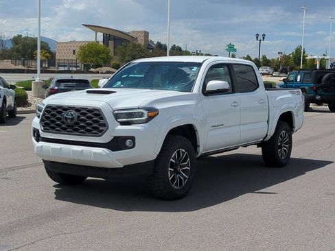 Used 2023 Toyota Tacoma TRD Sport AWD/4WD image 7