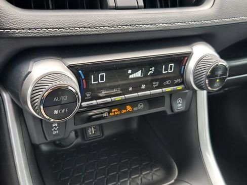 Used 2023 Toyota RAV4 XLE w/ Convenience Package FWD image 18