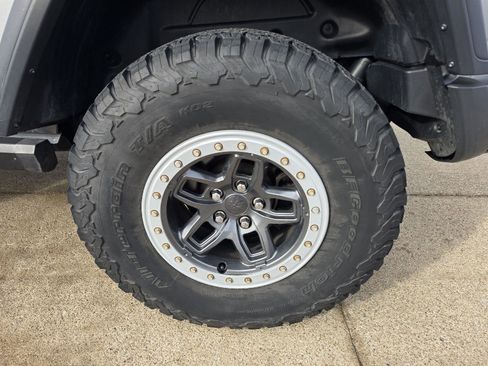 Used 2018 Jeep Wrangler Rubicon w/ Steel Bumper Group image 63