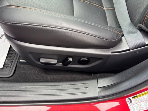 Certified 2025 MAZDA CX-50 2.5 Hybrid w/ Weather Package image 22