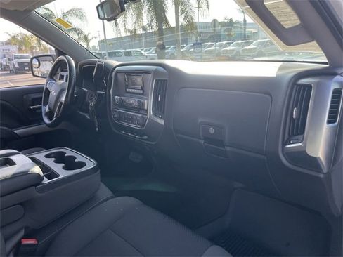 Used 2014 Chevrolet Silverado 1500 LT image 25