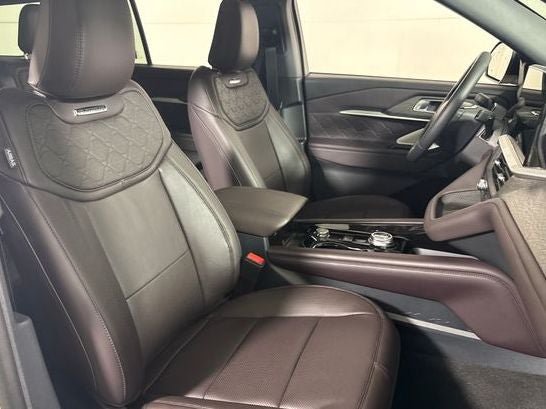 New 2026 Ford Explorer Platinum w/ LUX Leather Package AWD/4WD image 13