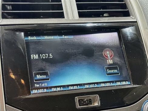 Used 2013 Chevrolet Malibu LT FWD image 12
