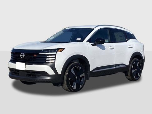 New 2026 Nissan Kicks SR image 1