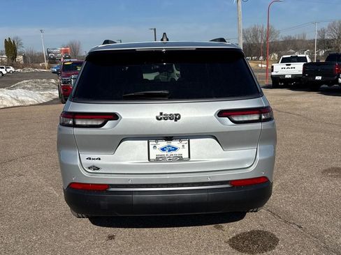 New 2026 Jeep Grand Cherokee L Limited w/ Limited Altitude Package AWD/4WD image 3