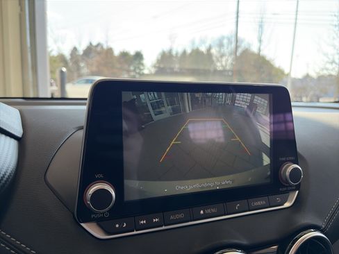 Used 2024 Nissan Sentra SV image 41