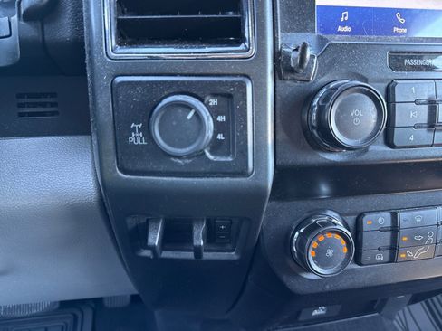 Used 2021 Ford F250 XLT w/ FX4 Off-Road Package image 20