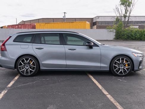 Used 2023 Volvo V60 T8 Polestar AWD/4WD image 5