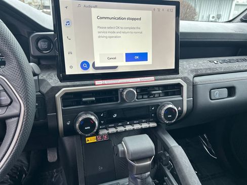 Certified 2025 Toyota Tacoma Limited image 17