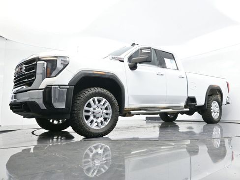Used 2024 GMC Sierra 2500 SLE w/ SLE Convenience Package image 44