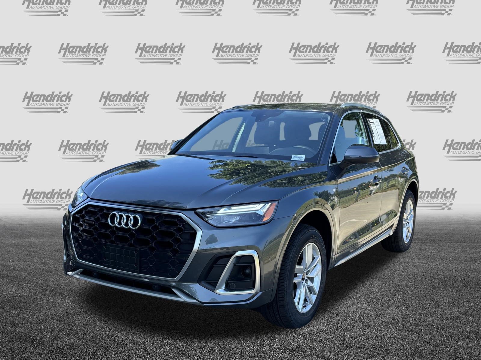 Certified 2023 Audi Q5 2.0T Premium w/ Convenience Package AWD/4WD image 5