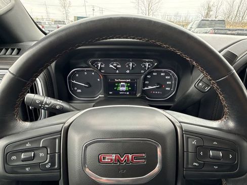 Used 2022 GMC Sierra 2500 AT4 AWD/4WD image 11