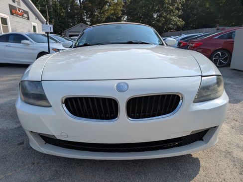 Used 2008 BMW Z4 3.0i RWD image 2
