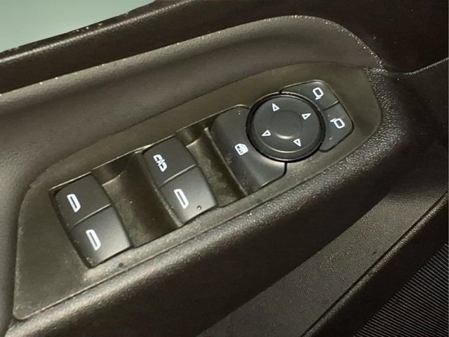 Used 2024 Chevrolet Equinox LT FWD image 16