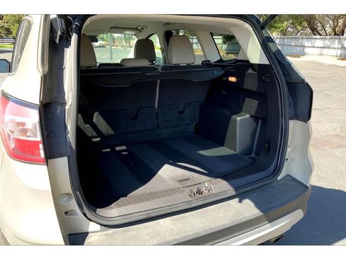 Used 2018 Ford Escape SEL image 10