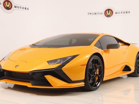 Used 2023 Lamborghini Huracan Tecnica image 5