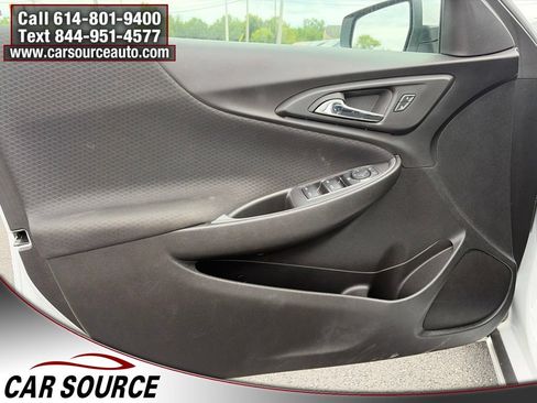 Used 2024 Chevrolet Malibu LT FWD image 15