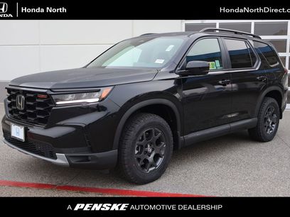 New 2025 Honda Pilot TrailSport