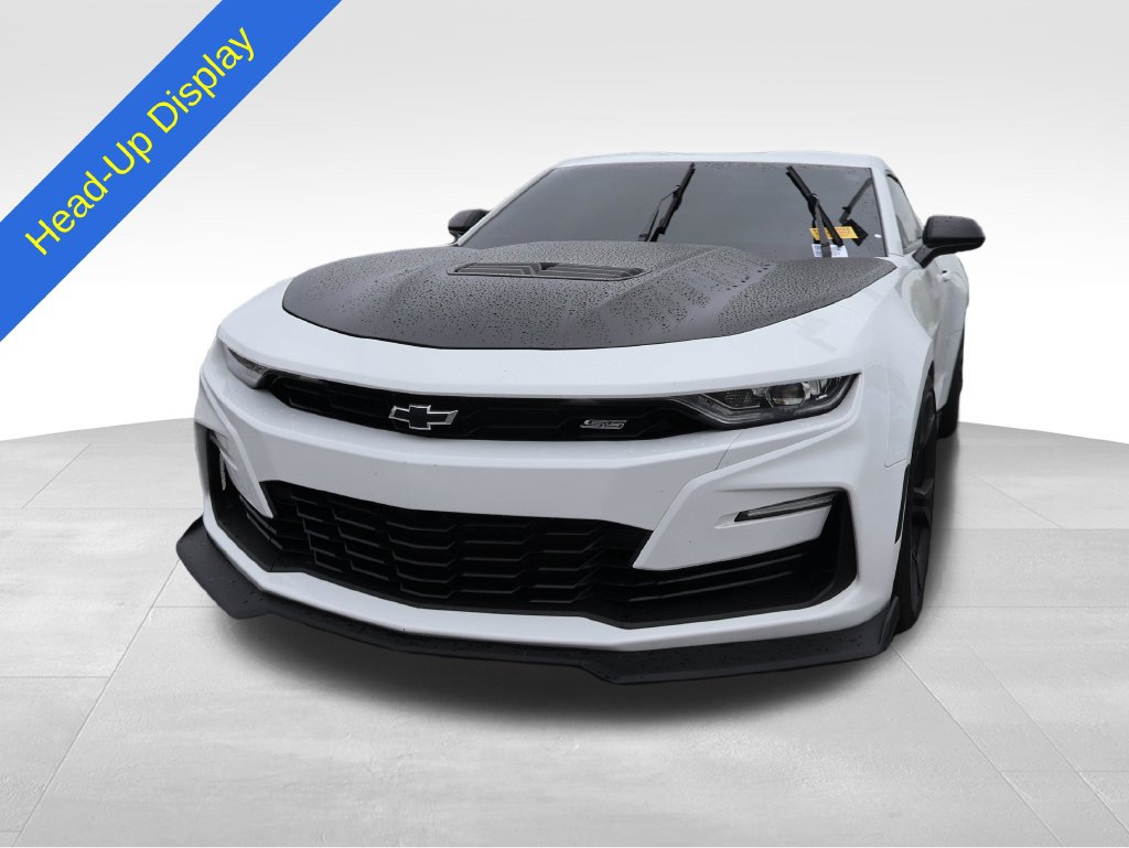 Used 2021 Chevrolet Camaro SS RWD image 3