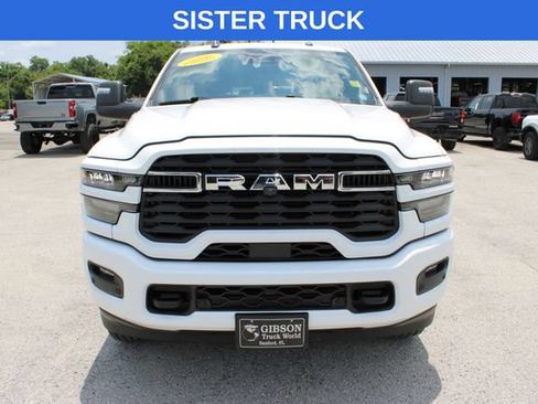 Used 2025 RAM 2500 Big Horn AWD/4WD image 2