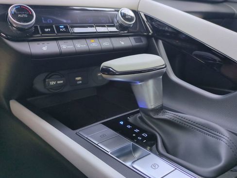 New 2026 Hyundai Elantra Limited image 20