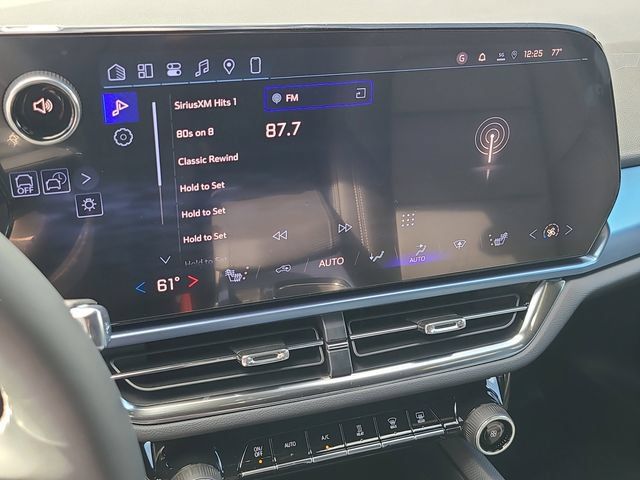 New 2026 Chevrolet Equinox EV LT w/ LPO, Blackout Package FWD image 31