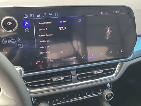 New 2026 Chevrolet Equinox EV LT w/ LPO, Blackout Package image 31