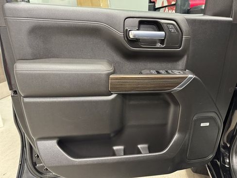 Used 2021 Chevrolet Silverado 1500 LT Trail Boss w/ Convenience Package II AWD/4WD image 20
