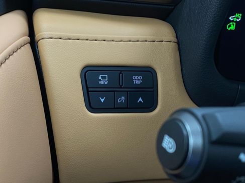 New 2026 Lexus LX 700h Luxury AWD/4WD image 14