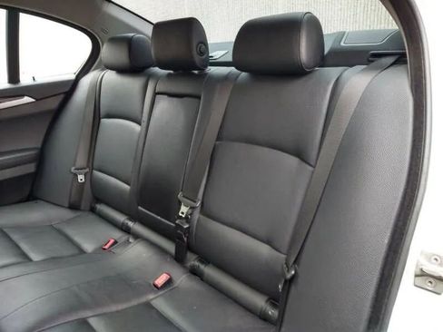 Used 2013 BMW 535i xDrive Sedan image 17