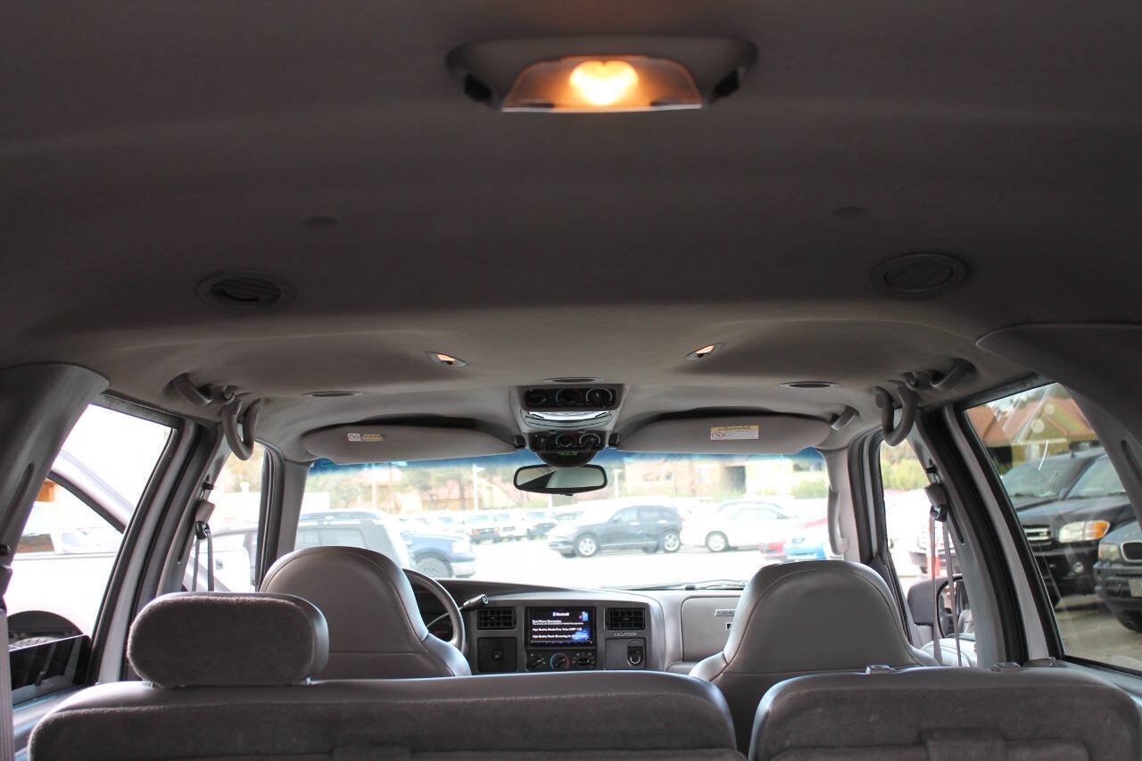 Used 2001 Ford Excursion XLT RWD image 31