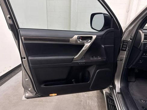Used 2021 Lexus GX 460 Premium AWD/4WD image 12