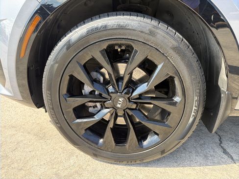 Used 2021 Kia Sorento SX FWD image 9