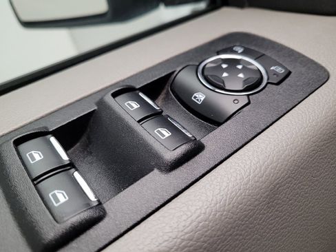 Used 2019 Ford F150 XLT w/ Equipment Group 301A Mid AWD/4WD image 27