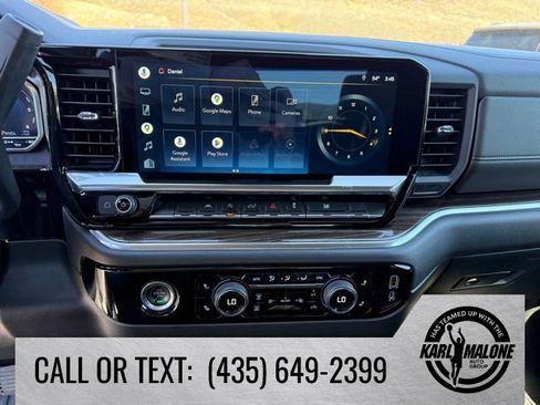 Used 2022 Chevrolet Silverado 1500 LT AWD/4WD image 21