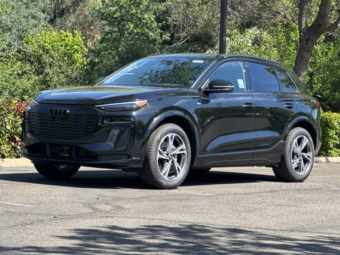 New 2027 Audi Q6 e-tron Premium Plus AWD/4WD image 8