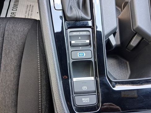 Used 2024 Honda Accord Sport image 28