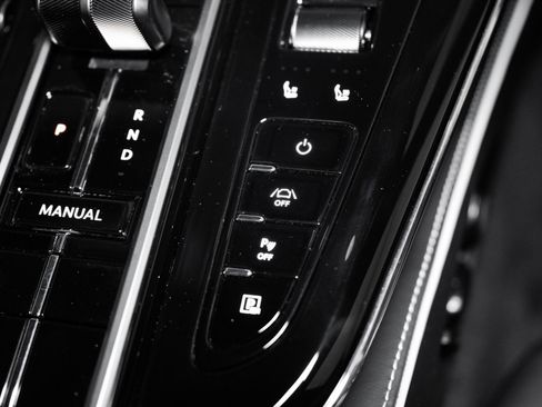 New 2026 Aston Martin V8 Vantage S image 29