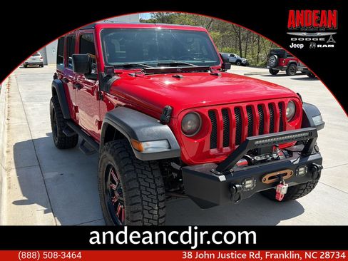 Used 2018 Jeep Wrangler Unlimited Sport S AWD/4WD image 1