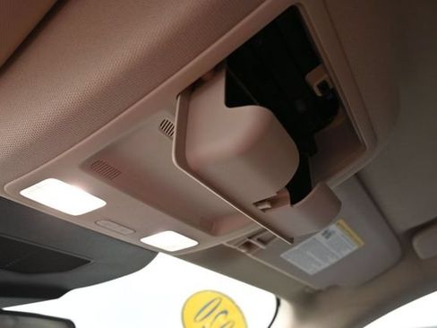 Used 2020 Ford Escape SEL FWD image 21