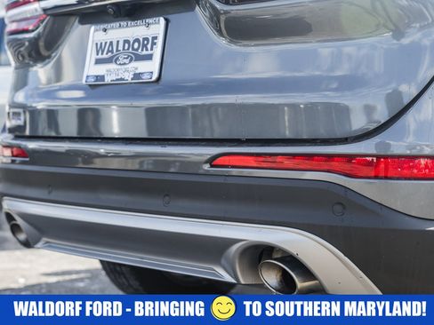 Used 2022 Lincoln Corsair Standard w/ Premium Package image 7